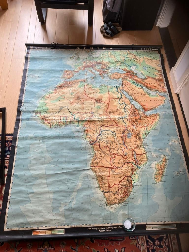 Originele Haack schoolkaart van Afrika uit 1956., Antiek en Kunst, Antiek | Schoolplaten, Ophalen, Aardrijkskunde