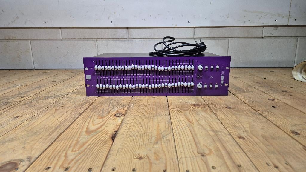 Klark Teknik Square One Graphic, Muziek en Instrumenten, Effecten, Gebruikt, Ophalen