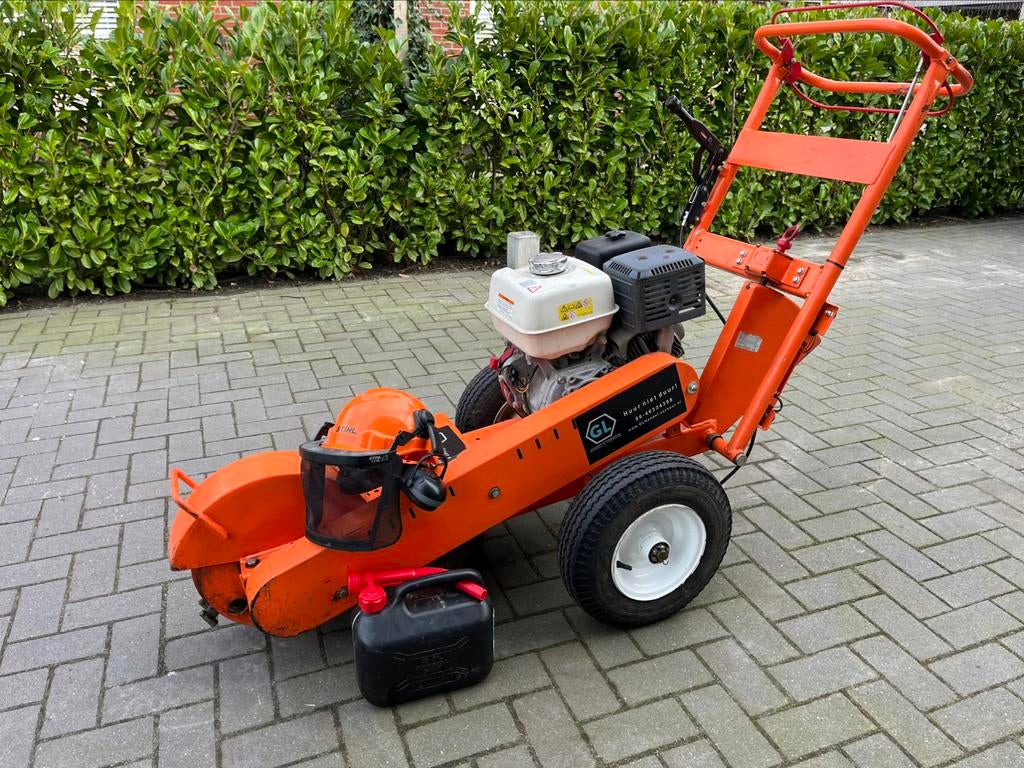 Stobbenfrees te huur!