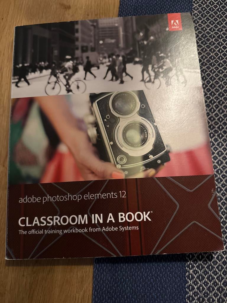 Adobe Photoshop Elements 12 Classroom in a Book, Ophalen of Verzenden, Zo goed als nieuw, Niet van toepassing