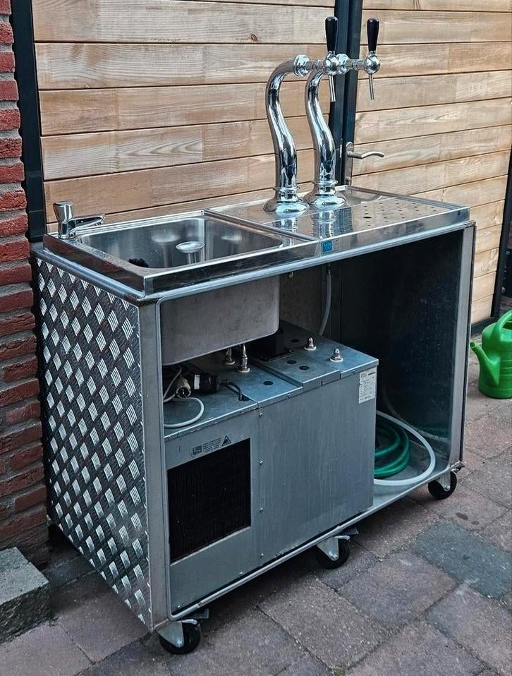 Barretje tap te huur, Ophalen, Zo goed als nieuw