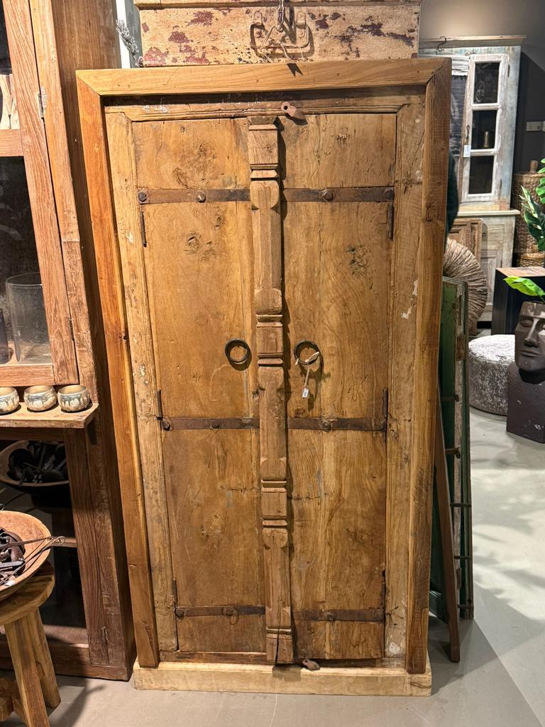 Kast uit india boekenkast opbergkast, Ophalen