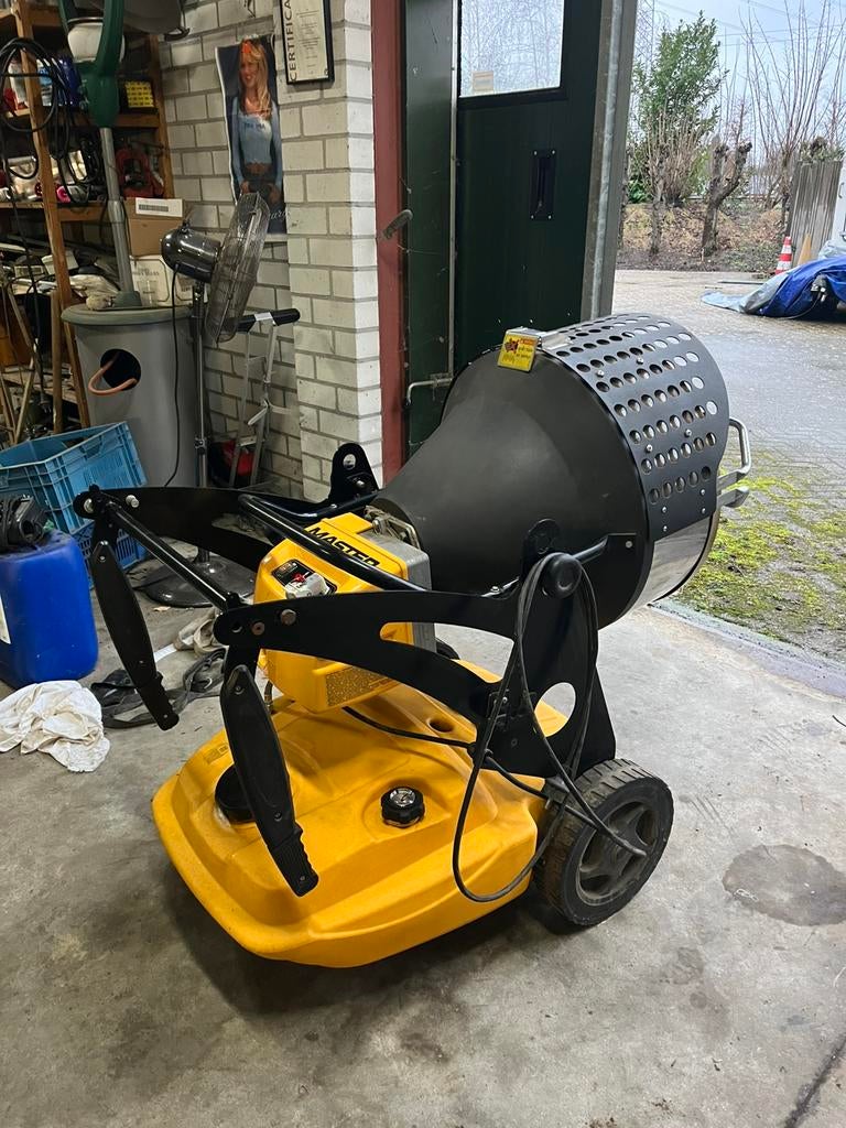 Master XL9 E Infrarood Heater 43 kW – Diesel / Petroleum, Doe-het-zelf en Verbouw, Ophalen, Hoog rendement (Hr), Kachel, Zo goed als nieuw