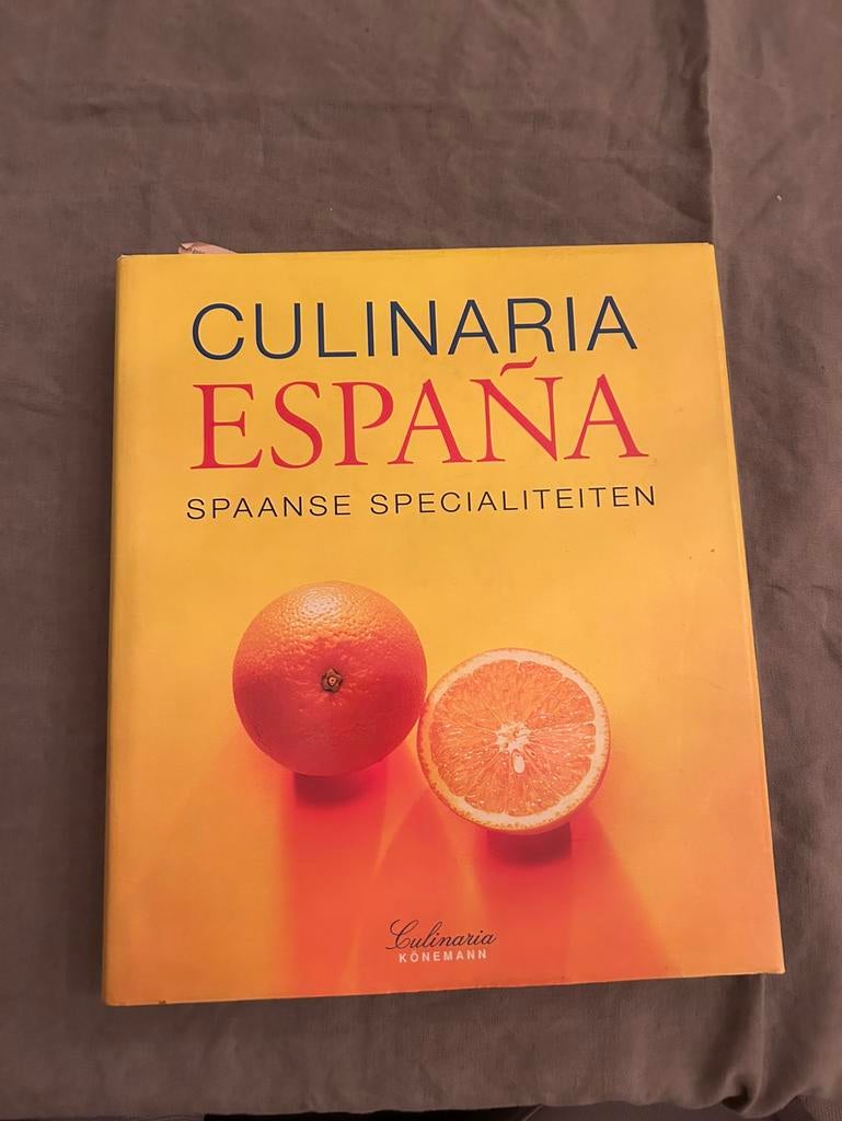 Culinaria españa spaanse specialiteiten kookboek, Boeken, Kookboeken, Spanje, Verzenden, Zo goed als nieuw, Hoofdgerechten