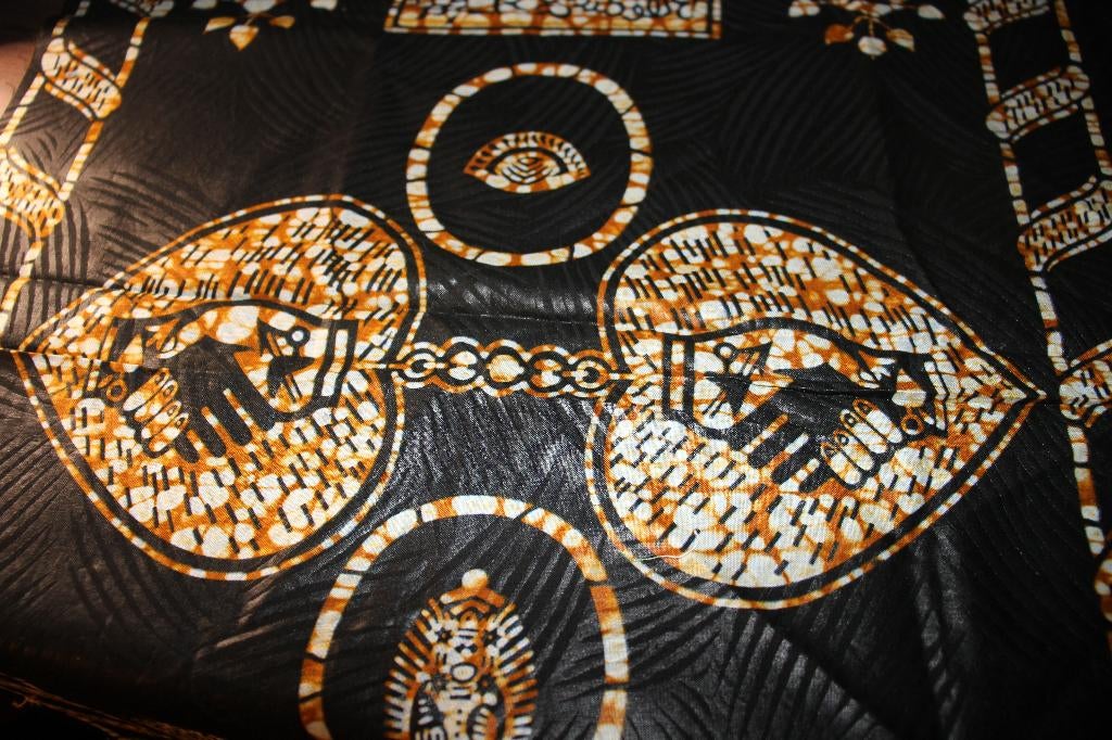 Coupon 100% katoen stof - batik vlisco zwart/oranje #4145, 120 cm of meer, Zwart, Nieuw, Ophalen of Verzenden