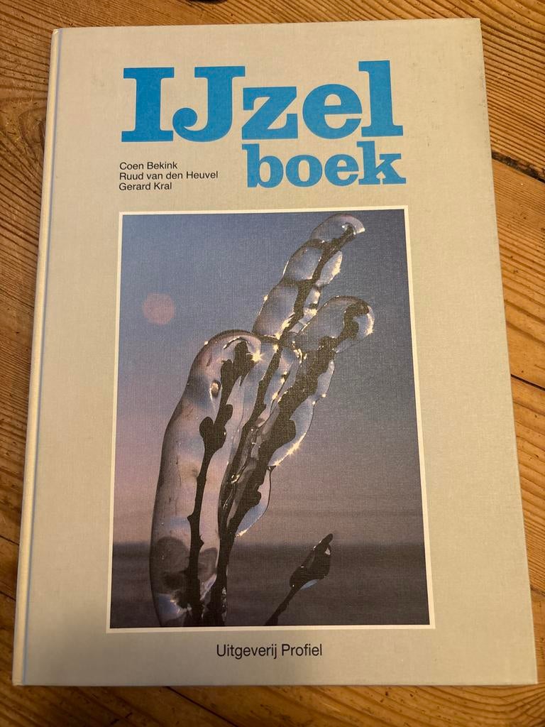 IJzelboek Groningen 1987 - Prachtig Fotoboek, Ophalen of Verzenden, Gelezen, Groningen