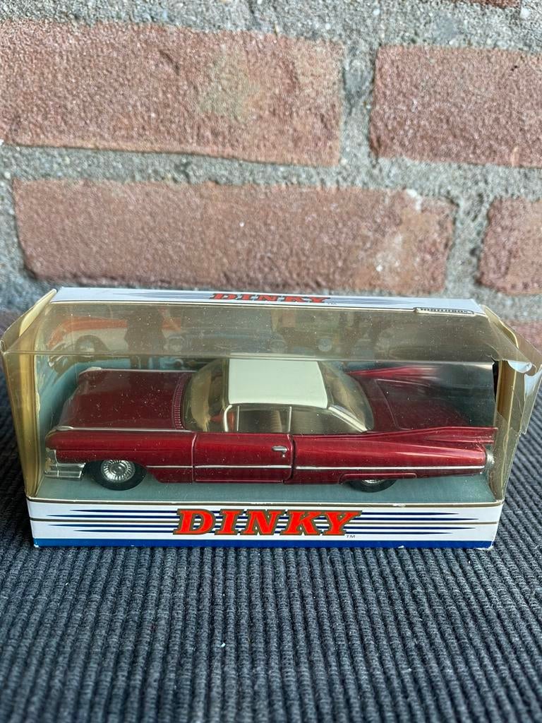 1:43 Dinky Cadillac coupé de Ville, Ophalen of Verzenden, Zo goed als nieuw, Auto, Overige merken