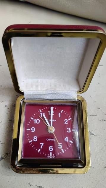 Vintage Europa Quartz Germany reisklok reiswekker klok., Antiek en Kunst, Antiek | Klokken, Ophalen of Verzenden
