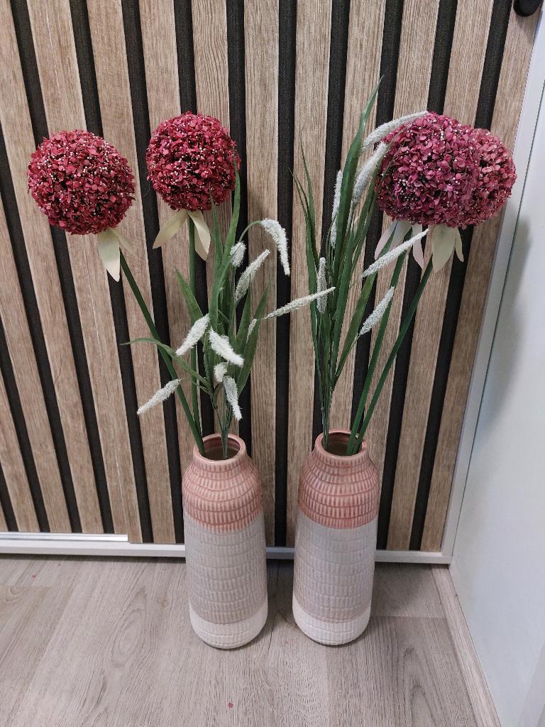 Vazen met Nep-Bloemen, Huis en Inrichting, Woonaccessoires | Vazen, Overige kleuren, 50 tot 75 cm, Aardewerk of Porselein, Ophalen of Verzenden