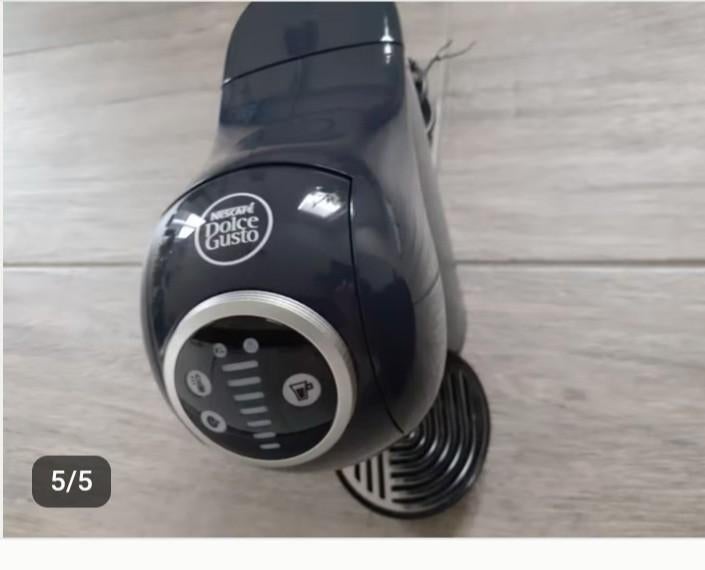 Dolce Gusto genio s plus, Ophalen, Koffiemachine, Zo goed als nieuw, 2 tot 4 kopjes