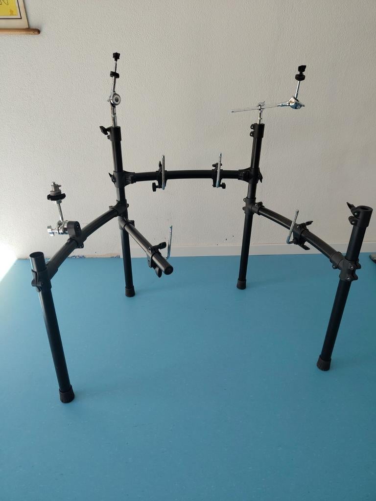 Roland drumrack met 4 tomhouders, hihat en 2 cymbalarmen, Muziek en Instrumenten, Ophalen of Verzenden, Gebruikt, Drums of Percussie