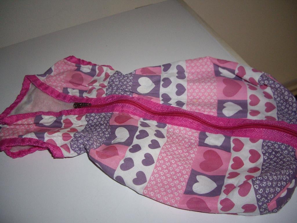 baby born  slaapzak, Kinderen en Baby's, Speelgoed | Poppen, Ophalen of Verzenden, Zo goed als nieuw, Babypop