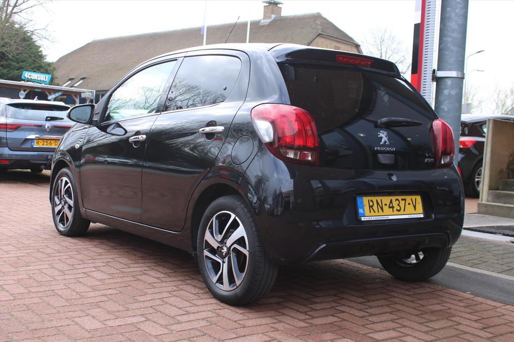 PEUGEOT 108 1.0 e-VTi Aut. *Allure* | Navigatie | Camera | A, Automaat, Stof, Gebruikt, 4 stoelen