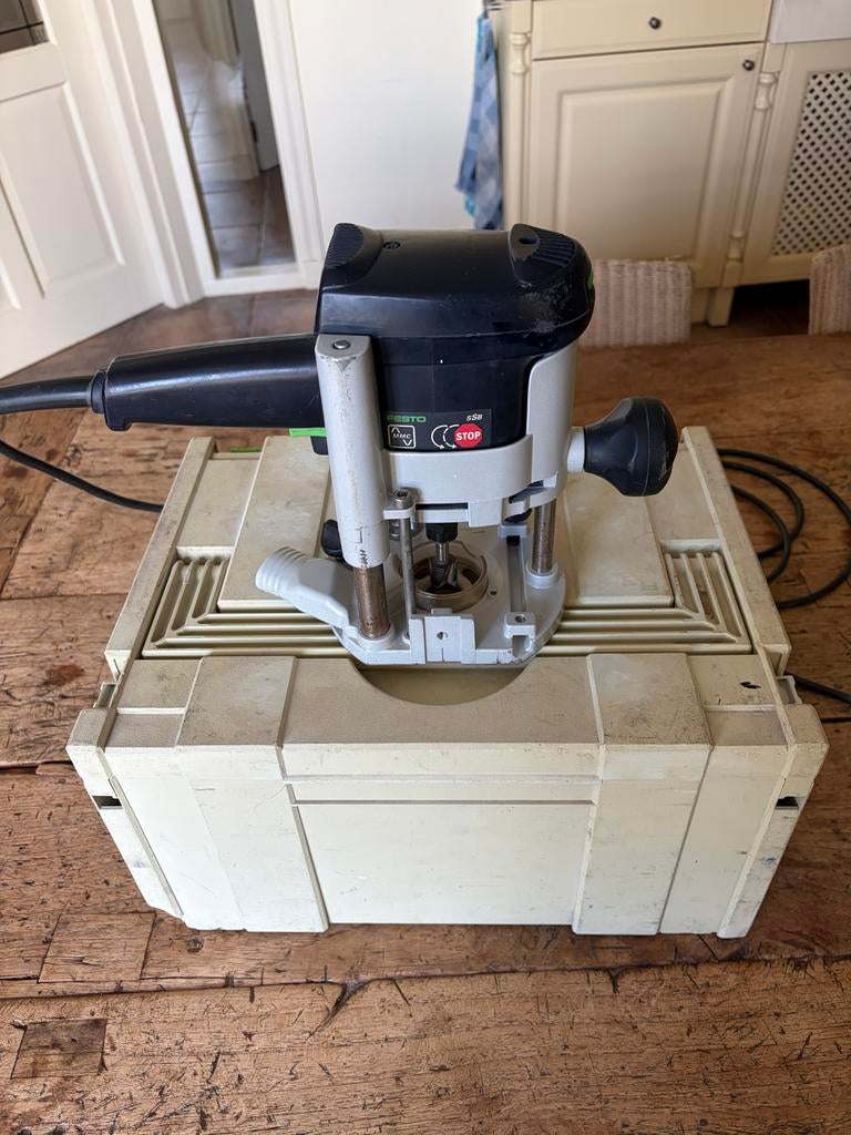 Festool OF 1000 EB Bovenfrees met Systainer, Ophalen, Gebruikt, Elektrisch, Bovenfrees