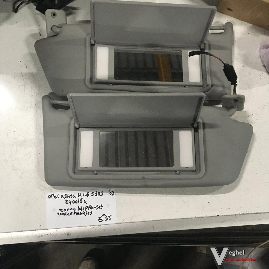 Opel Astra H 1.6 5drs 2007 Wagennr 240064   Zonnekleppen
