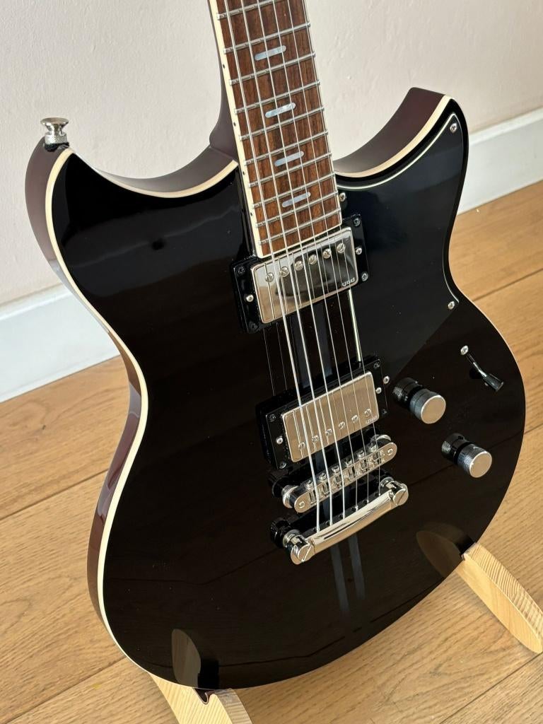 Yamaha Revstar RSS20 Black. Zo goed als nieuw + Gigbag, Muziek en Instrumenten, Ophalen, Zo goed als nieuw, Solid body, Overige merken