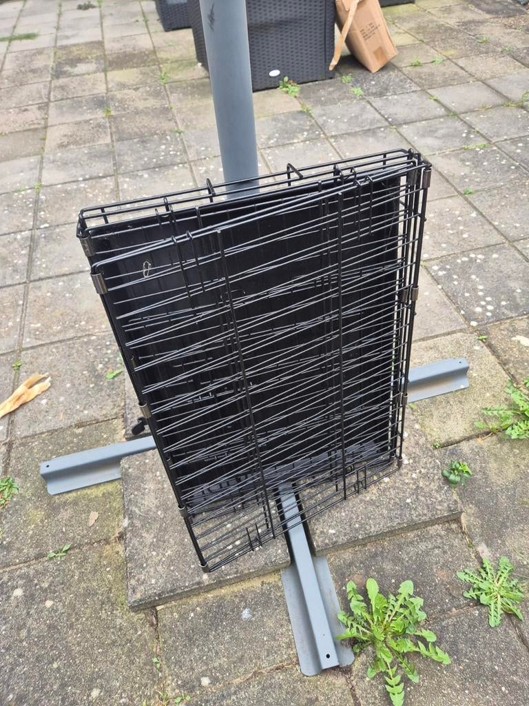 Honden bench, Ophalen, Zo goed als nieuw