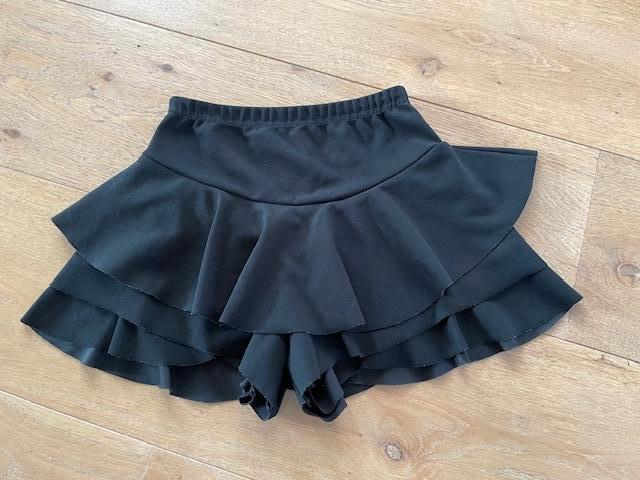 Skort (elastisch/maat M) IZGS, Maat 38/40 (M), Zwart, Ophalen of Verzenden, Gedragen