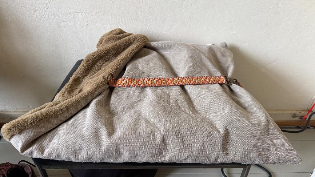 Studio Sif hondenslaapzak - Pouch Roll, Ophalen of Verzenden, Gebruikt, Overige