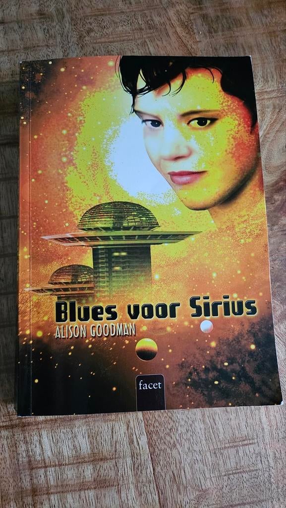 Alison Goodman - Blues voor Sirius, Boeken, Ophalen of Verzenden, Zo goed als nieuw, Alison Goodman