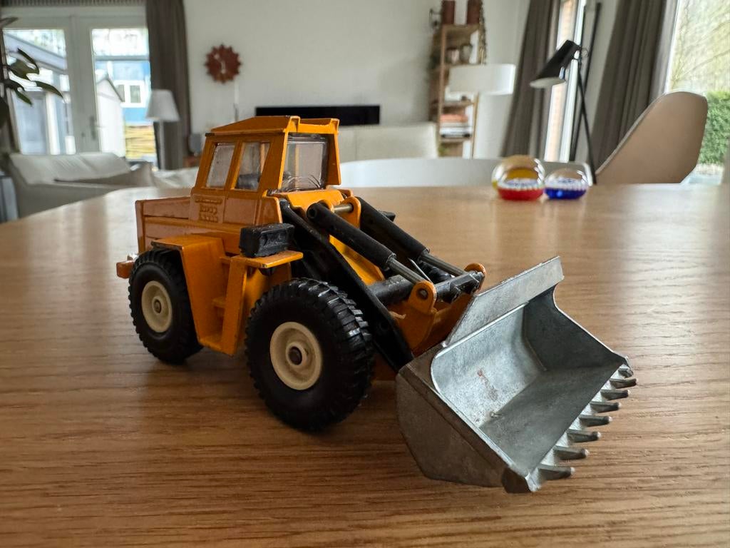 Siku shovel v270 V-serie, Kinderen en Baby's, Speelgoed | Speelgoedvoertuigen, Ophalen of Verzenden, Gebruikt