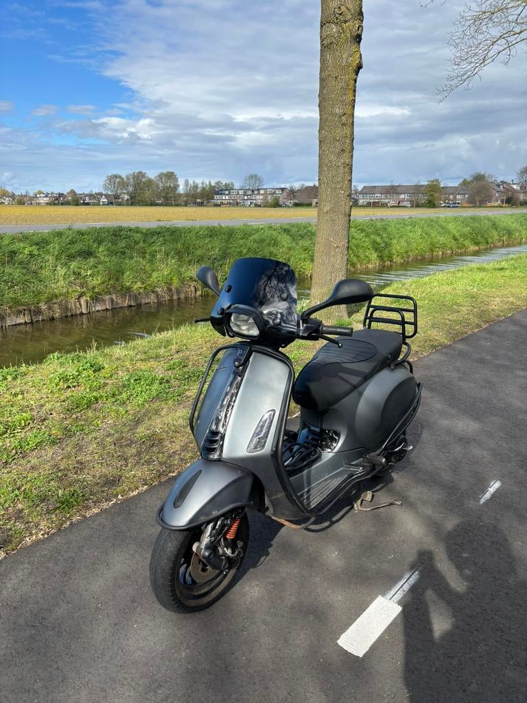 Vespa sprint brom 2015, Ophalen, Overige modellen, Maximaal 45 km/u, Zo goed als nieuw