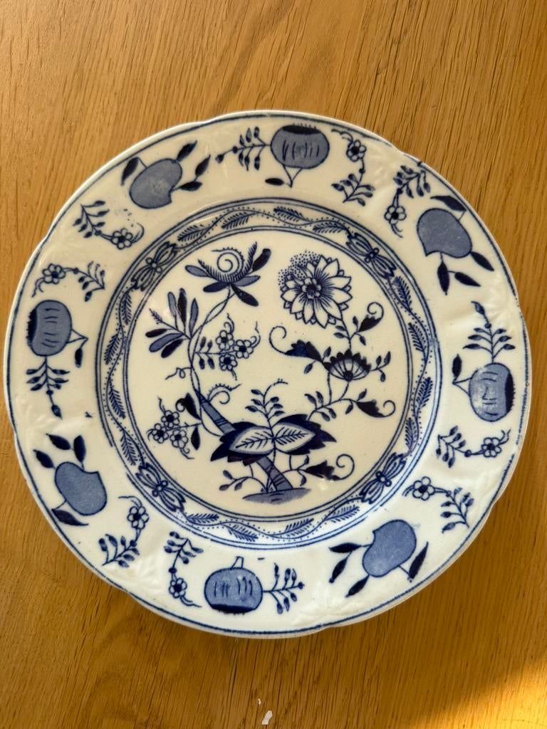 2 gave borden, Villeroy & Boch Dresden met Zwiebelmuster, Ophalen