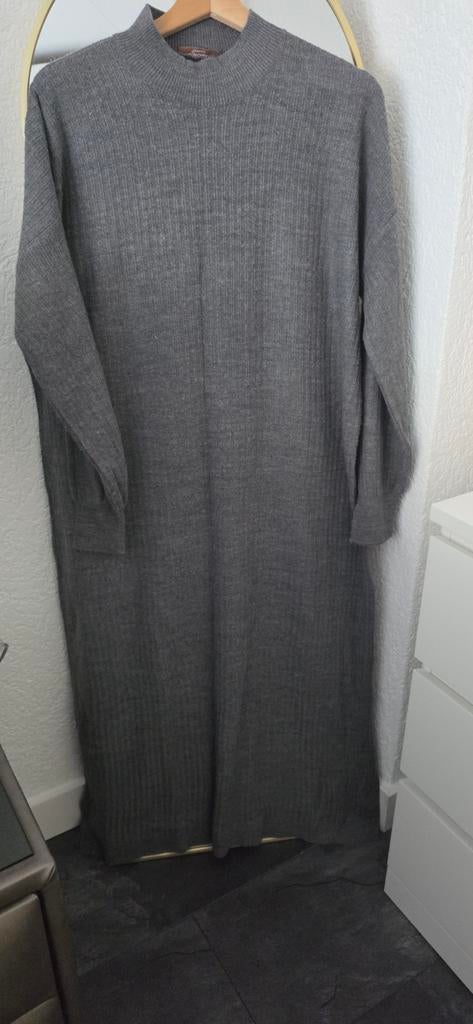 2 jurken one size, Maat 38/40 (M), Bruin, Ophalen of Verzenden, Gedragen