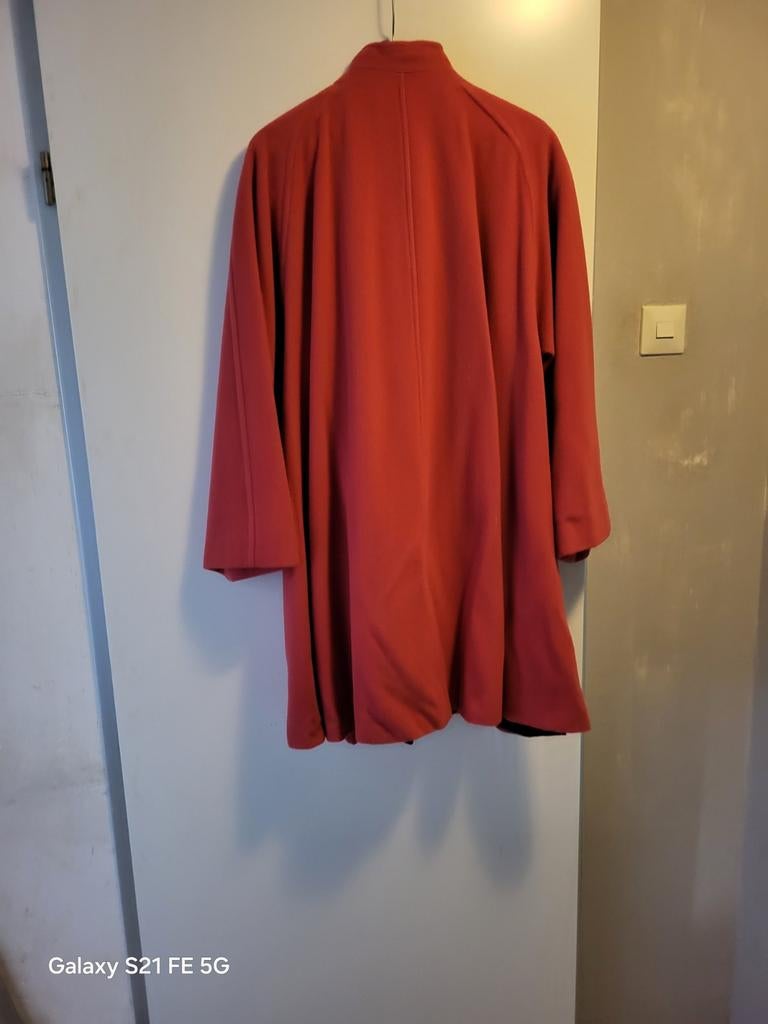 Rode winterjas, Ophalen of Verzenden, Zo goed als nieuw, Maat 38/40 (M), Rood