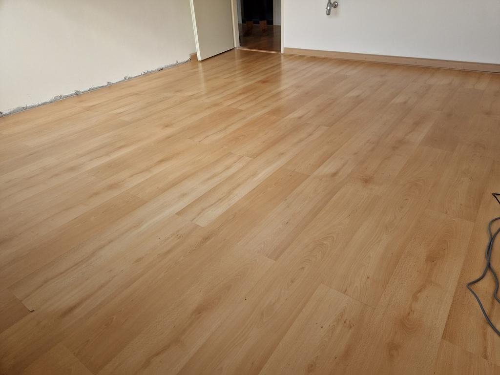 Laminaat  Eemclic floorstore,  ongeveer 55 m2, Ophalen, 50 tot 150 cm, Zo goed als nieuw, 10 m² of meer