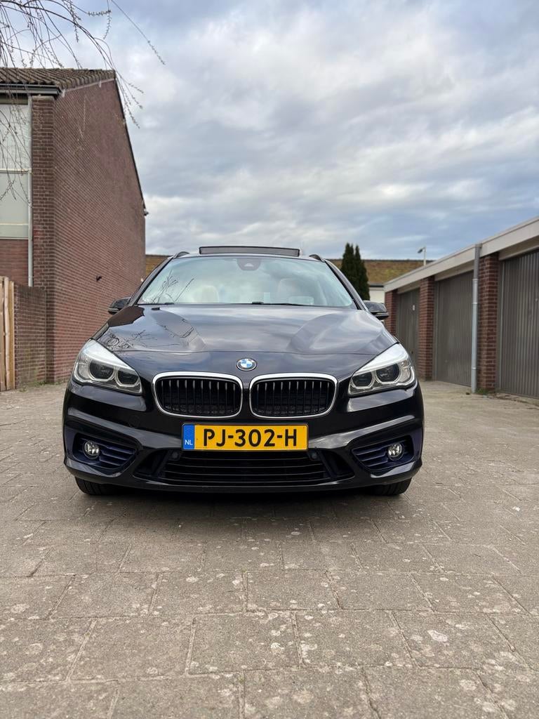 BMW 2-Serie Gran Tourer 2.0 220D AUT 2017 Zwart 7persoons, 1995 cc, Euro 6, 2-Serie Gran Tourer, Zwart