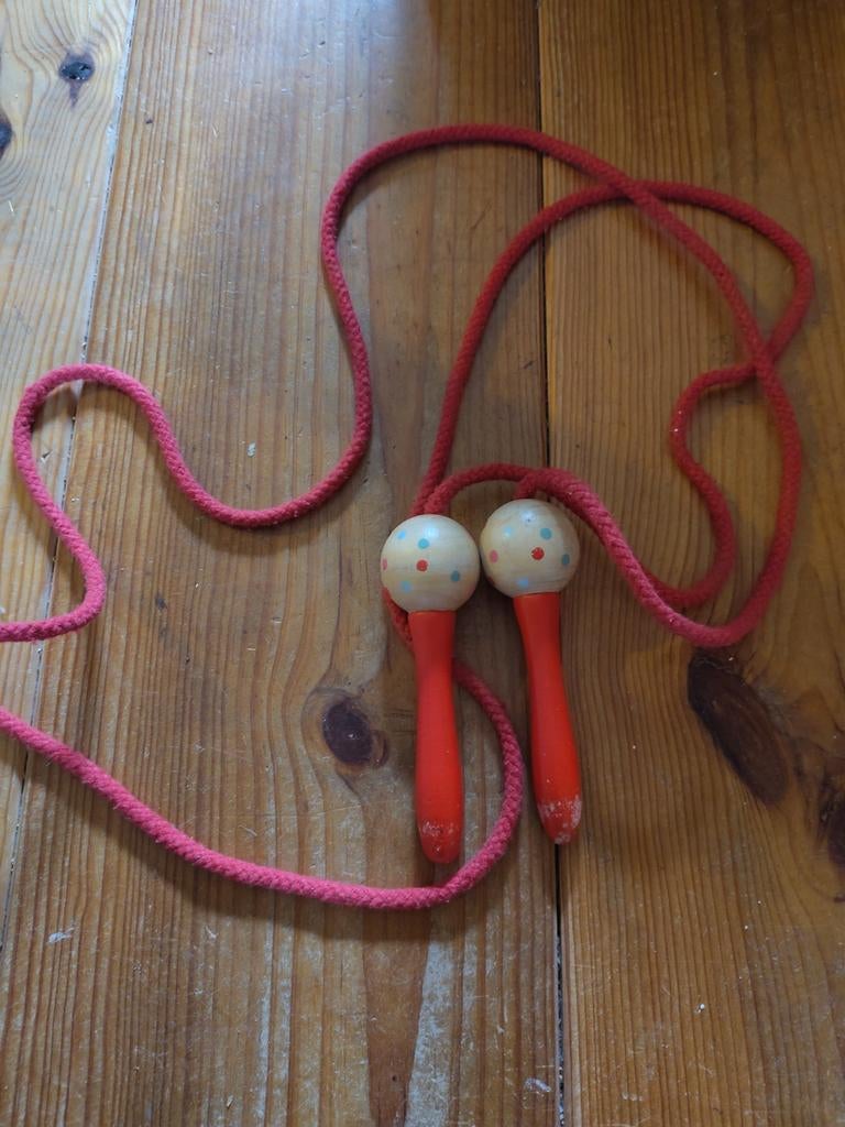 Springtouw, hout en katoen, Ophalen