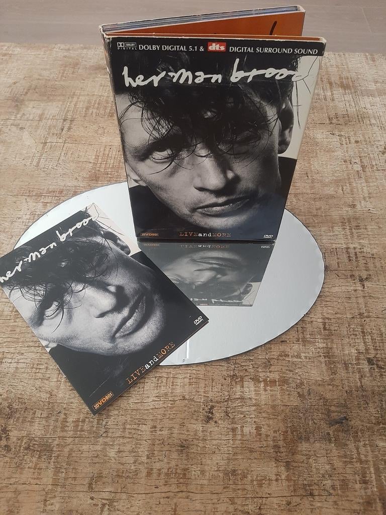 Herman Brood - Live and More - 3 Dubbel DVD - Krasvrij, Ophalen of Verzenden