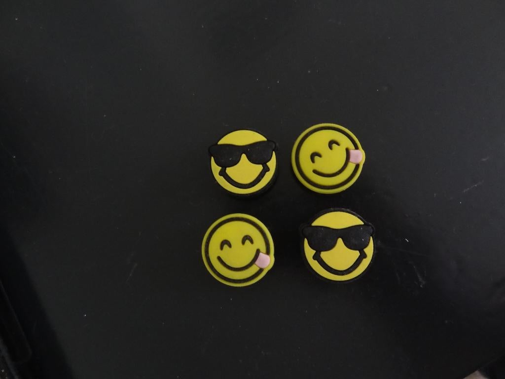 4 Smileys, Ophalen