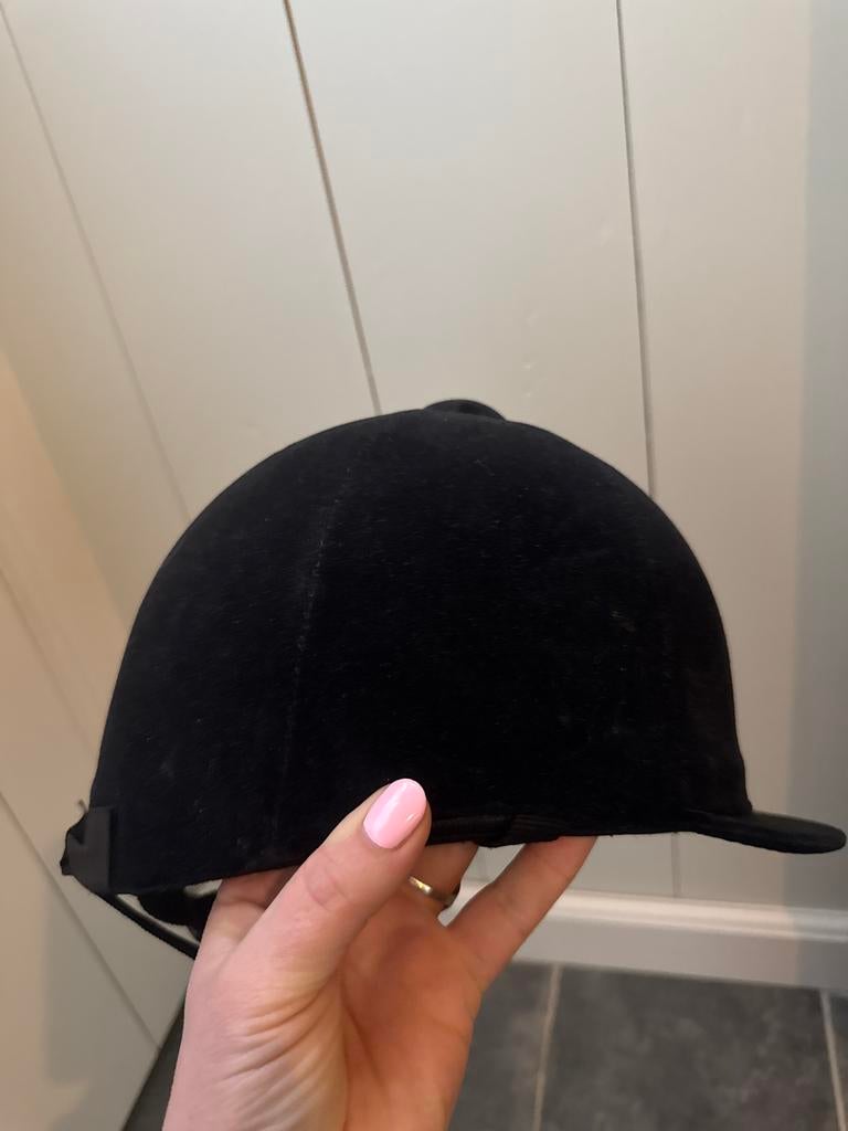 Cap voor paardrijden maat 56 (6-9 jaar?), Dieren en Toebehoren, Paardrijkleding, Ophalen, Cap