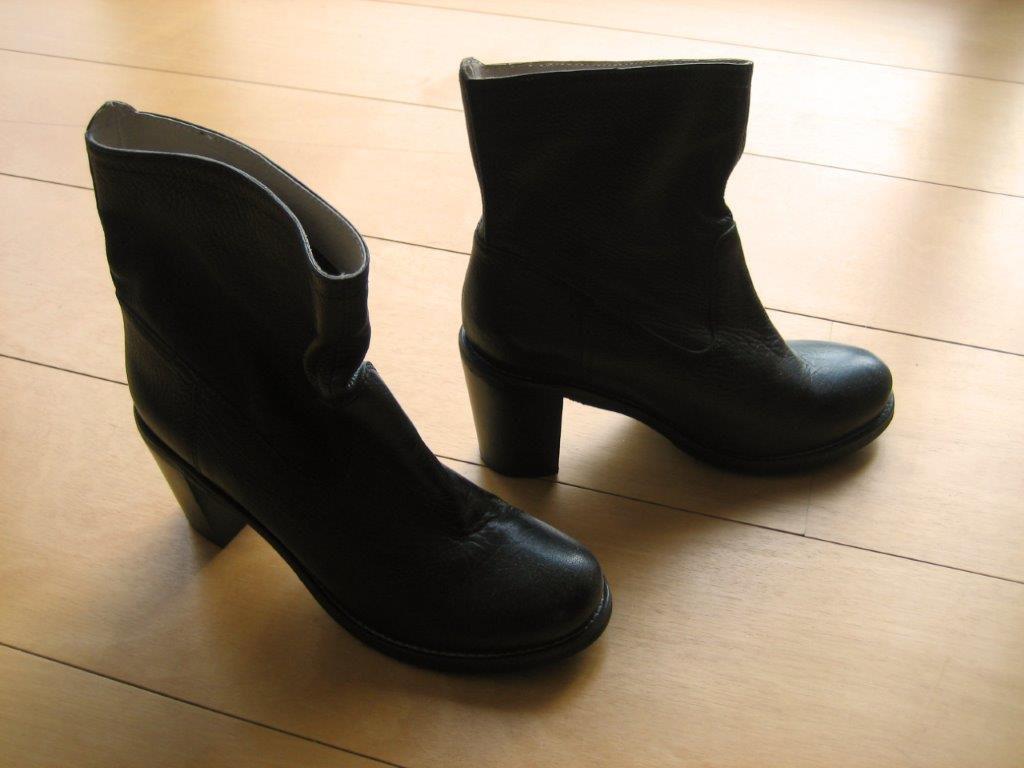 Zeer mooie zwart leren korte laarsjes ZIGN 38 snazzeys, Kleding | Dames, Schoenen, Verzenden, Zwart, Lage of Enkellaarzen, Nieuw