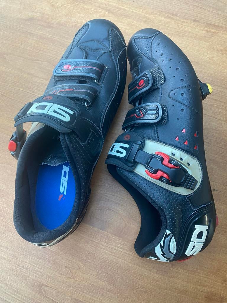 SIDI Wielrenschoenen (maat 46) Goed en weinig gebruikt, Ophalen, Zo goed als nieuw, Schoenen