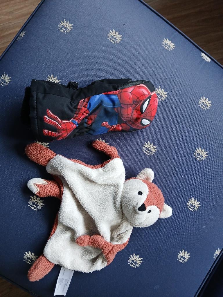 Verloren vos rondom Goedendorplaan Rijswijk, Ophalen, Zo goed als nieuw, Overige typen