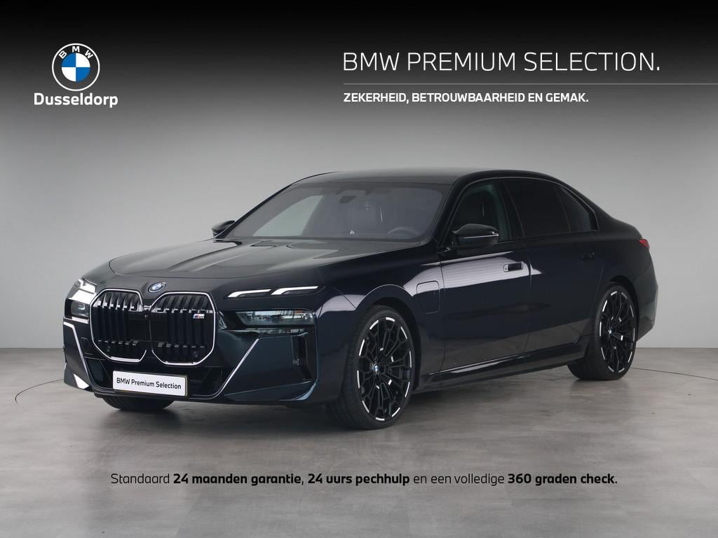 BMW 7 Serie M760e xDrive M-Sport (bj 2025, automaat), Auto's, BMW, Automaat, Gebruikt, Overige brandstoffen, Zwart
