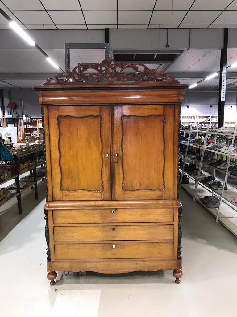 Antiek Hollands Eiken Kabinet 1850, Ophalen of Verzenden