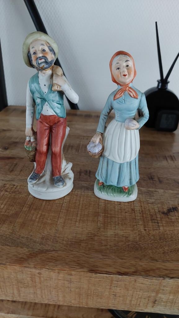 Vintage beeldjes: Boerenpaar - Man en Vrouw, Verzamelen, Beelden en Beeldjes, Ophalen of Verzenden