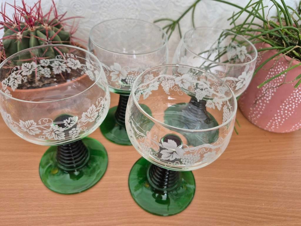 Set van 4 vintage roemer wijnglazen, Antiek en Kunst, Antiek | Glas en Kristal, Ophalen of Verzenden