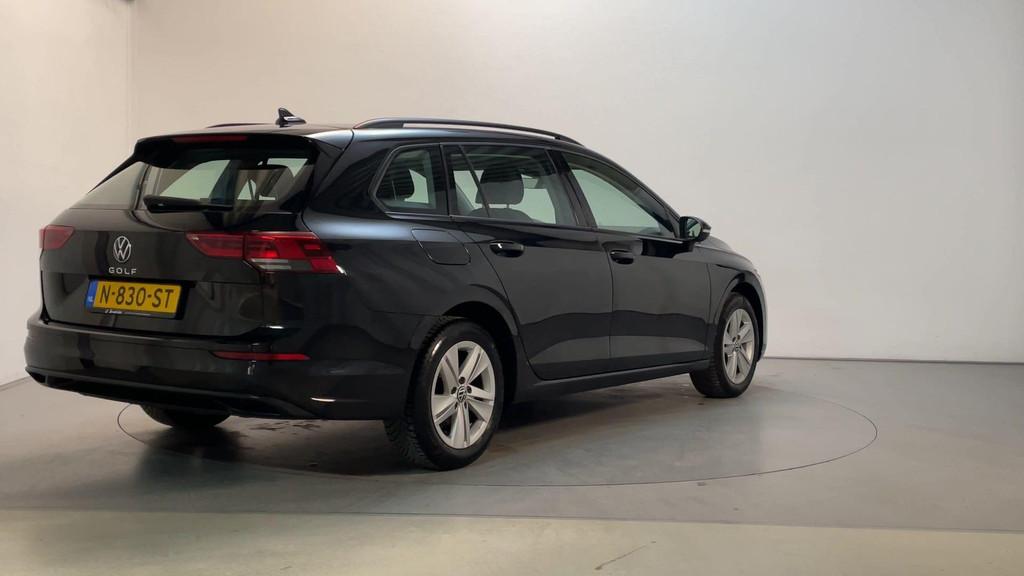 Volkswagen Golf Variant 1.0 TSI 110pk Life Sfeerverlichting, Stof, Gebruikt, Met garantie (alle), Zwart