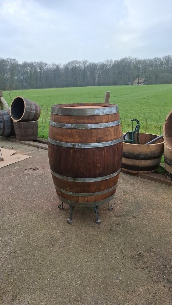 Wijnvat Regenton met Zwart Metalen Onderstel, 150 liter of meer, Ophalen, Nieuw, Hout