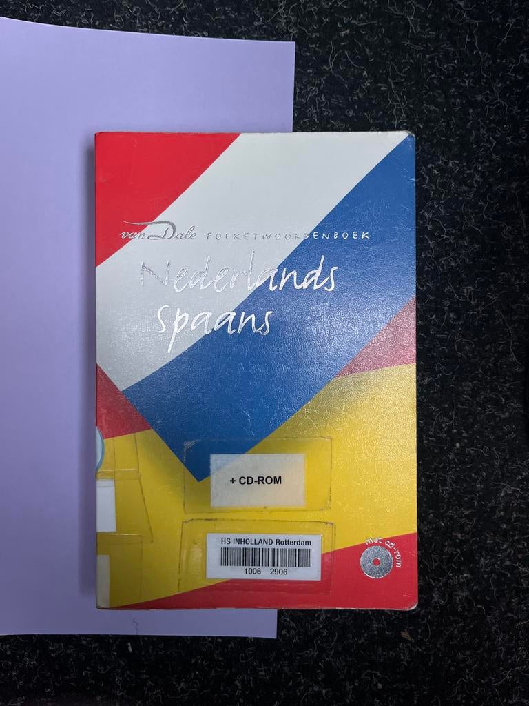 Van Dale Pocketwoordenboek Nederlands-Spaans + CD-ROM, Boeken, Ophalen of Verzenden, Zo goed als nieuw, Non-fictie