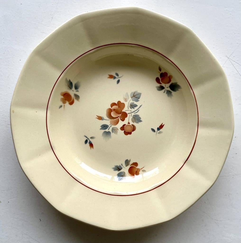 “Digoin Sarreguemines France”, 1 diep bord,  1940–1955, Antiek en Kunst, Ophalen of Verzenden