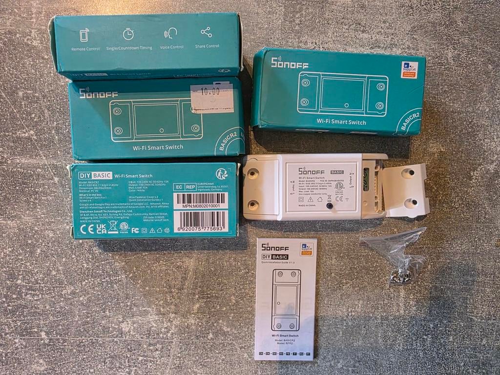 Sonoff BasicR2 Wi-Fi Smart Switch nieuw, Onbekend, Nieuw, Ophalen of Verzenden, Schakelaar