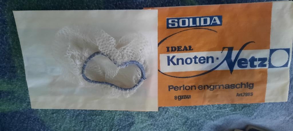 7 zakjes haarnetjes vintage - grijs van solida, Ophalen of Verzenden, Persoonlijke verzorging