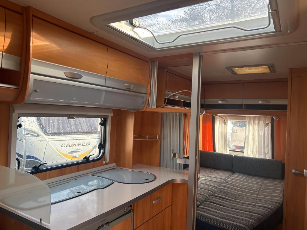 Wilk S4 450 HTD RONDZIT VAST BED VOORTENT, Rondzit, Schokbreker, Wilk, 1000 - 1250 kg