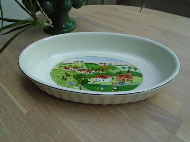 Villeroy & Boch Naif grote ovale schaal, ovenschaal, 37 x 24, Ophalen of Verzenden, Overige stijlen, Porselein, Schaal of Schalen
